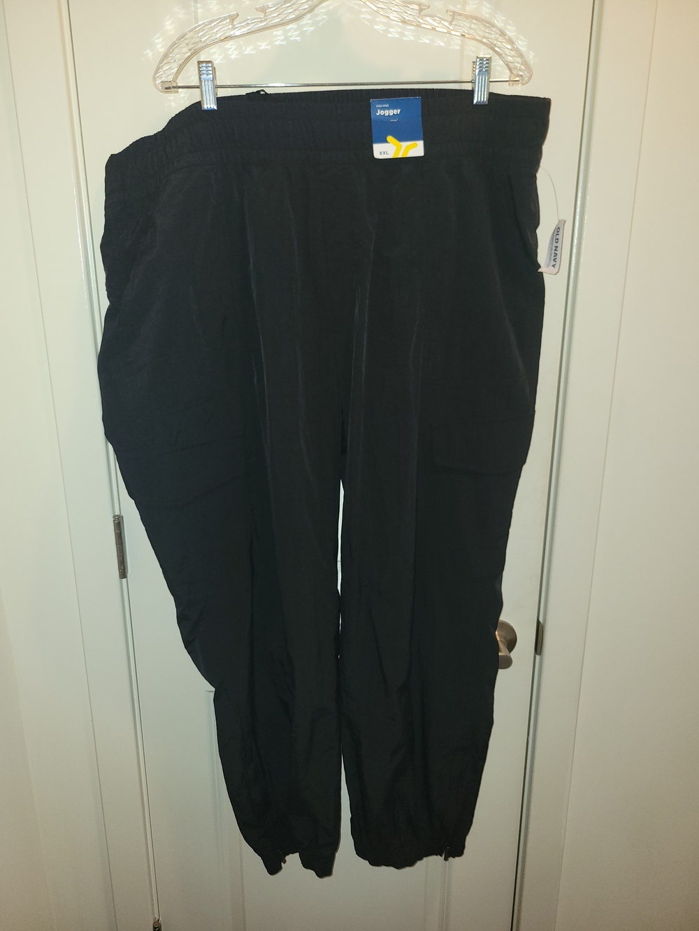 Old Navy Women's Black Jogger Pants - With Zippers On The Bottom